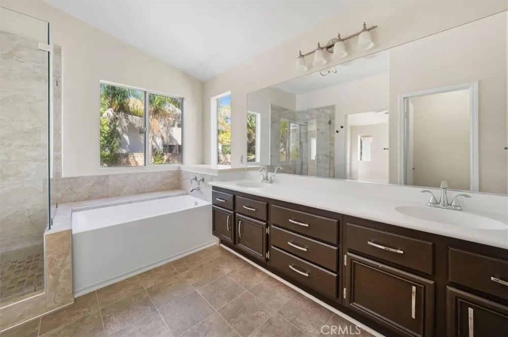 32029 Cypress Way Castaic, CA 91384