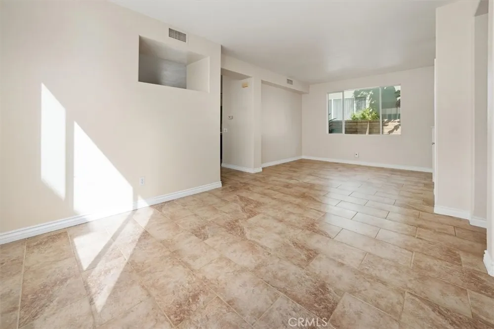 32029 Cypress Way Castaic, CA 91384