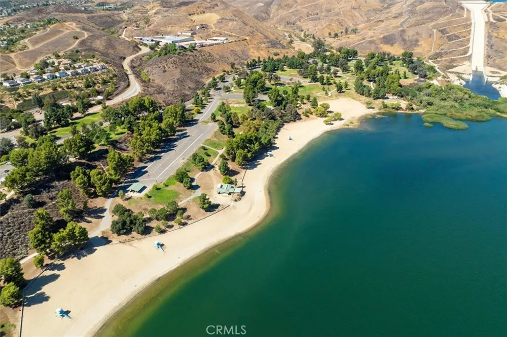 32029 Cypress Way Castaic, CA 91384