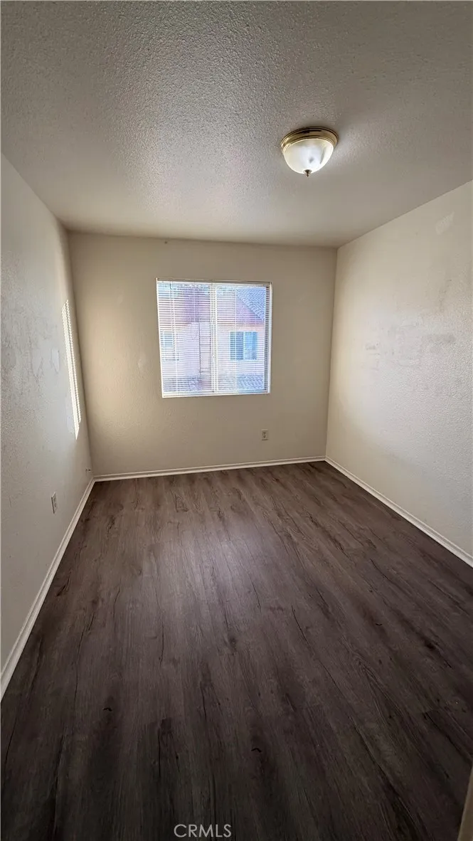 3217 Fortier #B Bakersfield, CA 93306