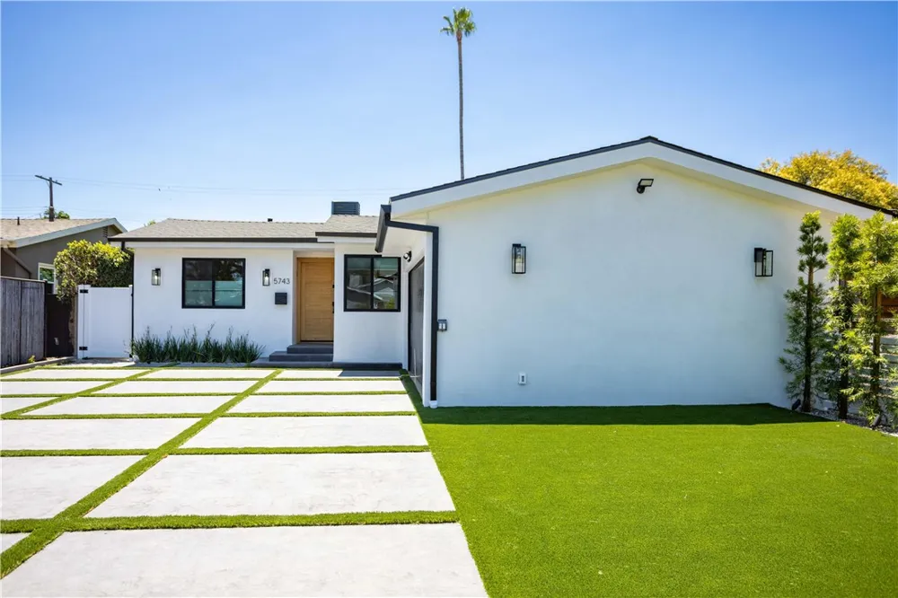 5743 Natick Ave Sherman Oaks, CA 91411
