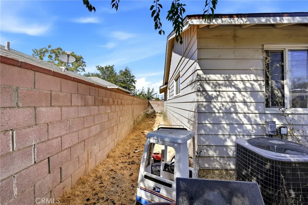 1408 Boyden Avenue Lancaster, CA 93534