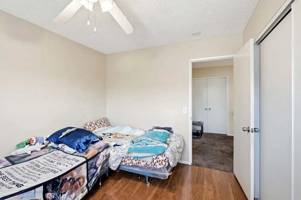 4722 E Avenue R4 Palmdale, CA 93552