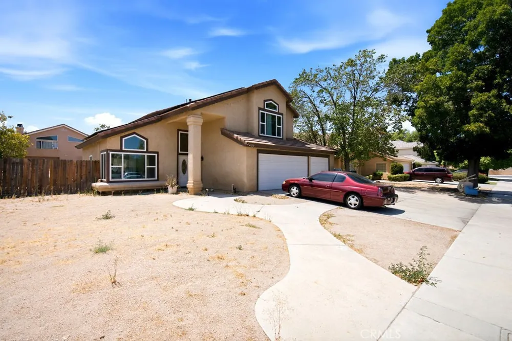 4722 E Avenue R4 Palmdale, CA 93552
