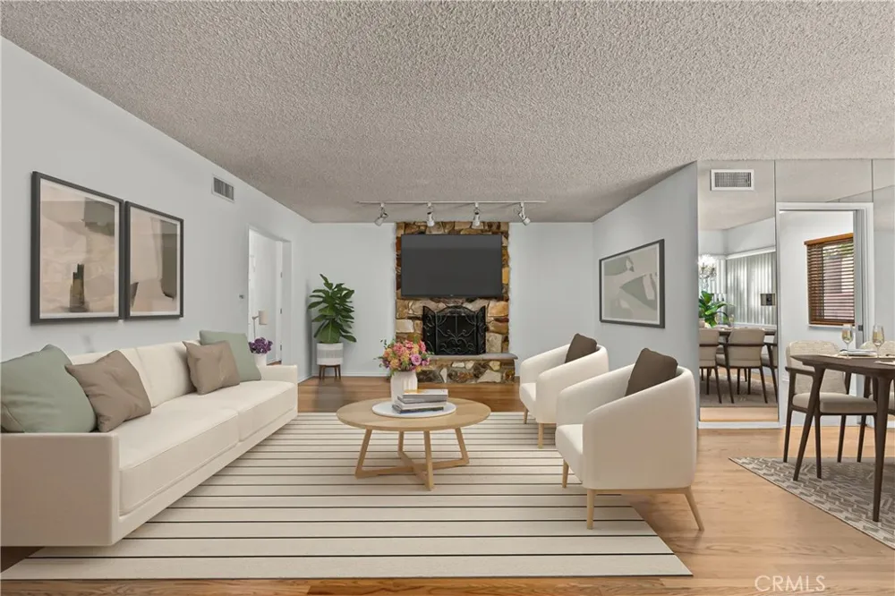 15933 Tupper Street North Hills, CA 91343