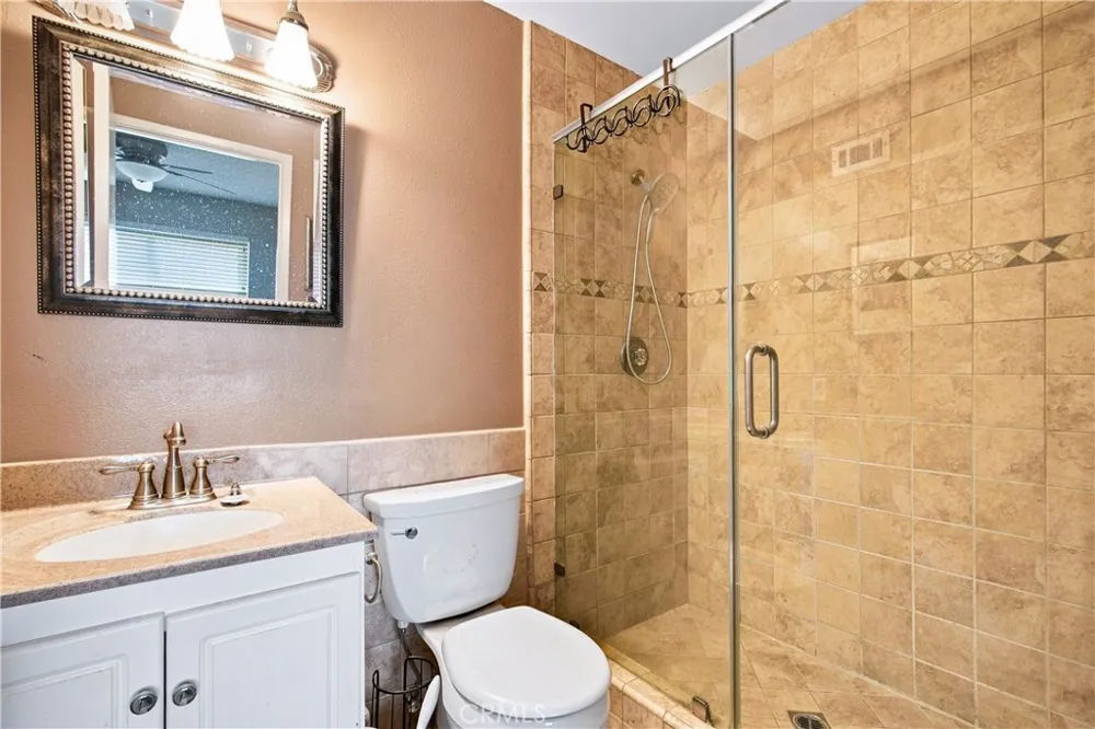 8333 Sedan West Hills, CA 91304