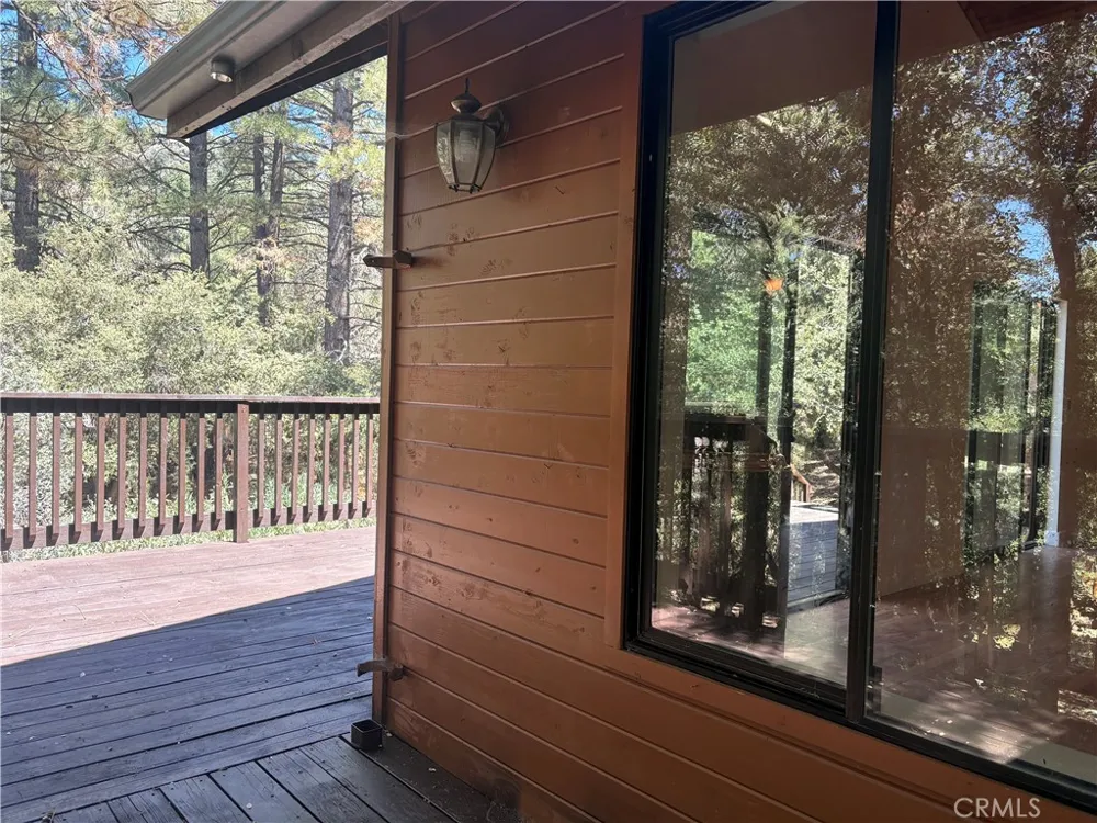 1800 Linden Drive Pine Mountain Club, CA 93222