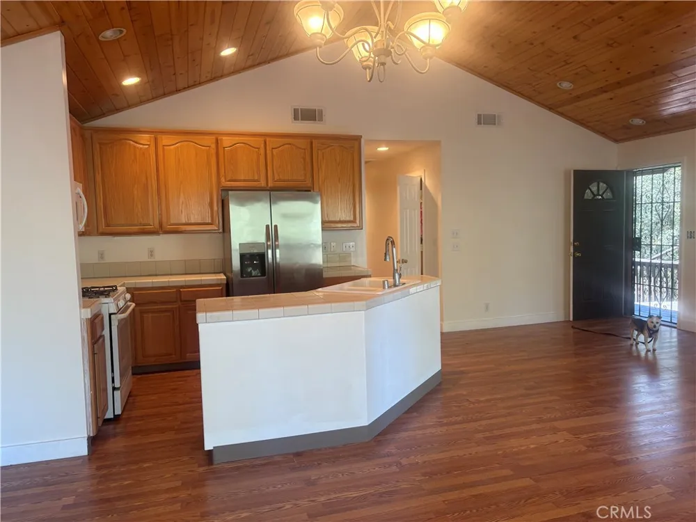 1800 Linden Drive Pine Mountain Club, CA 93222