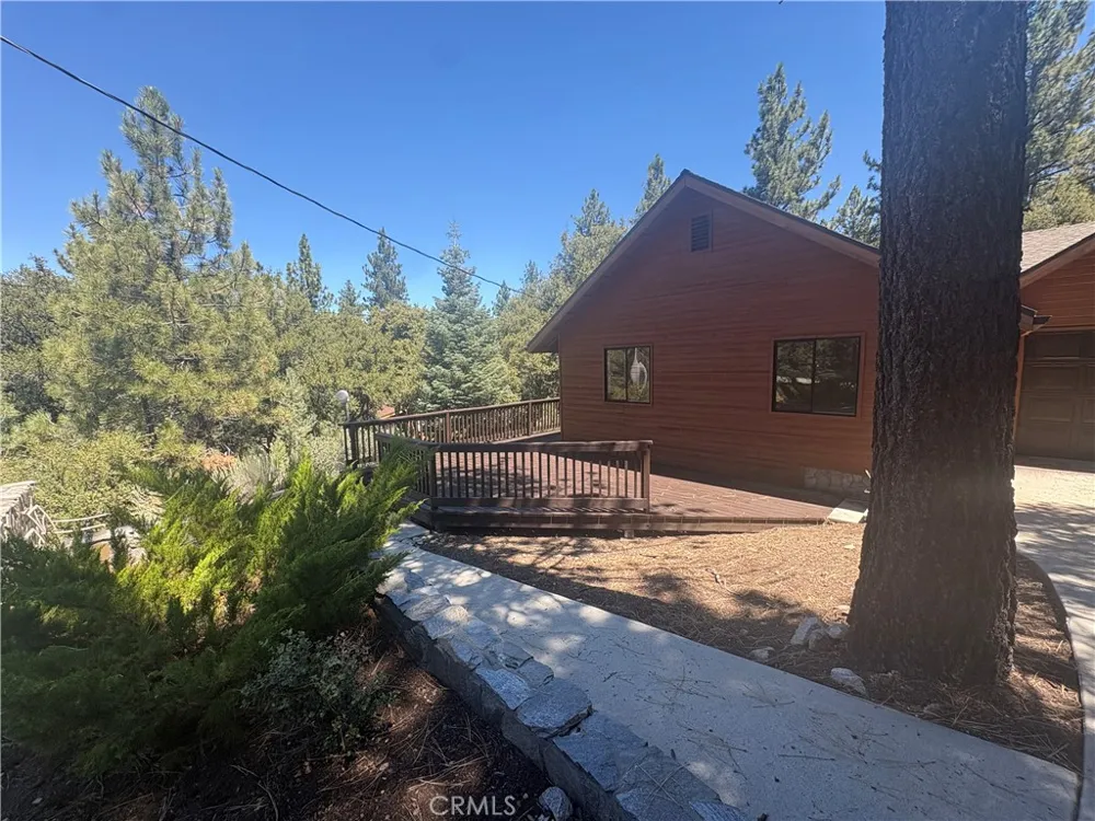 1800 Linden Drive Pine Mountain Club, CA 93222