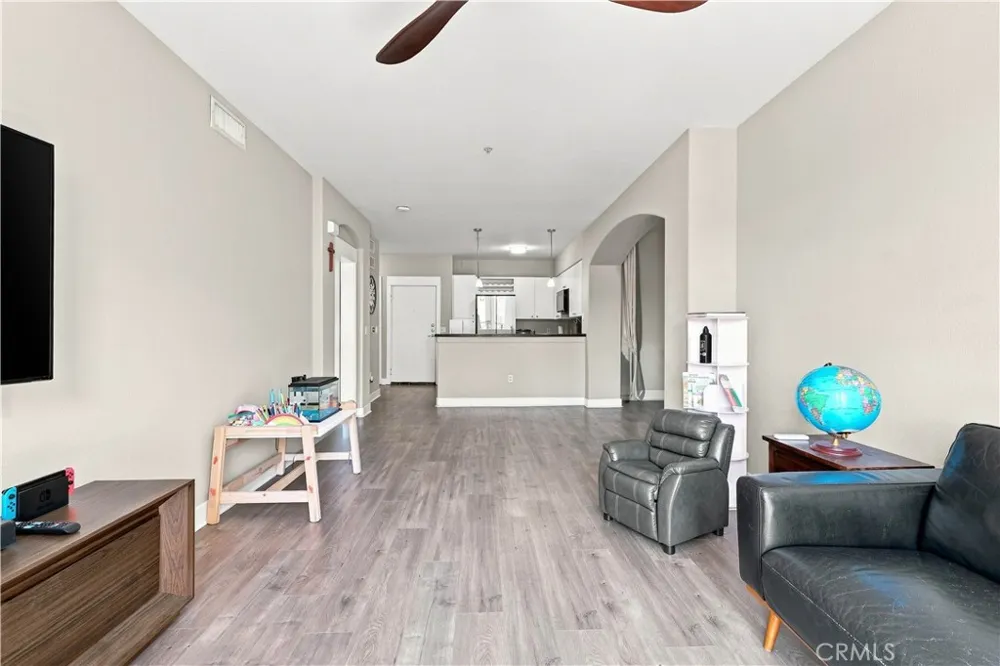 24505 Town Center Drive #7408 Valencia, CA 91355