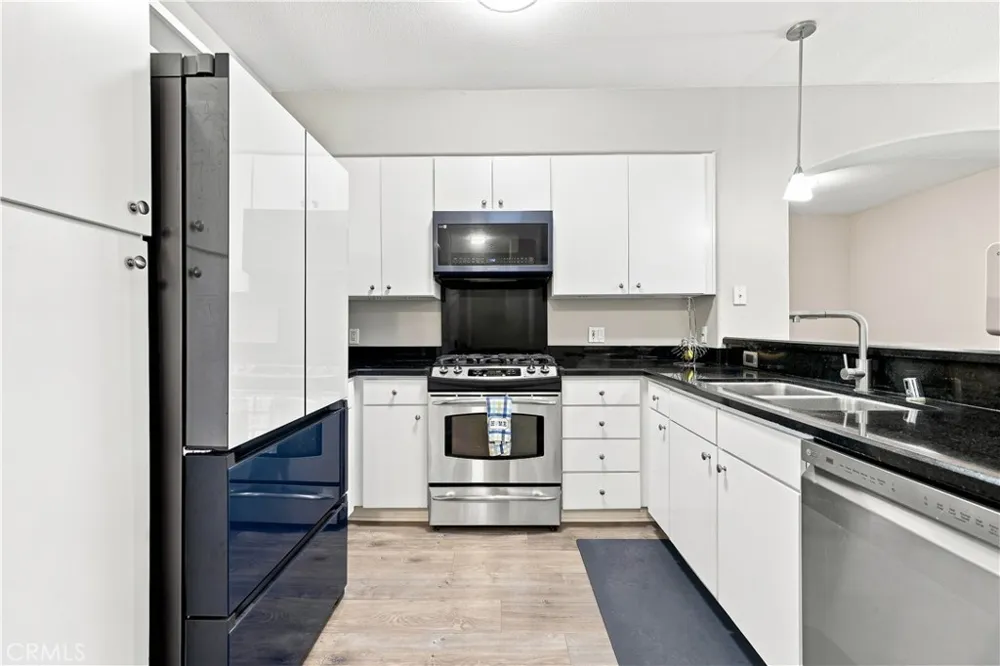 24505 Town Center Drive #7408 Valencia, CA 91355