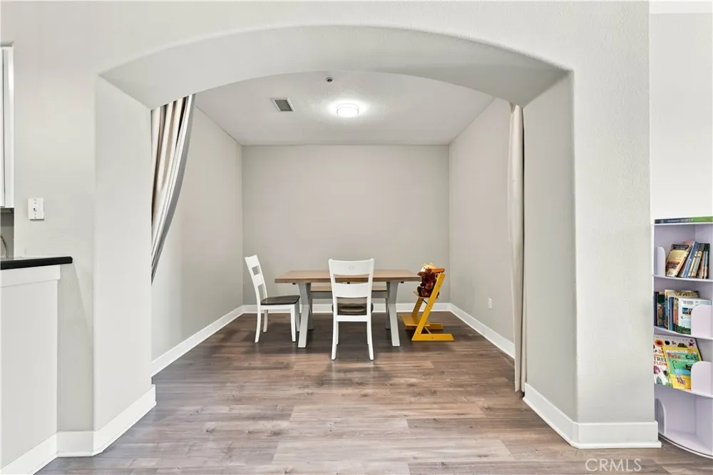 24505 Town Center Drive #7408 Valencia, CA 91355
