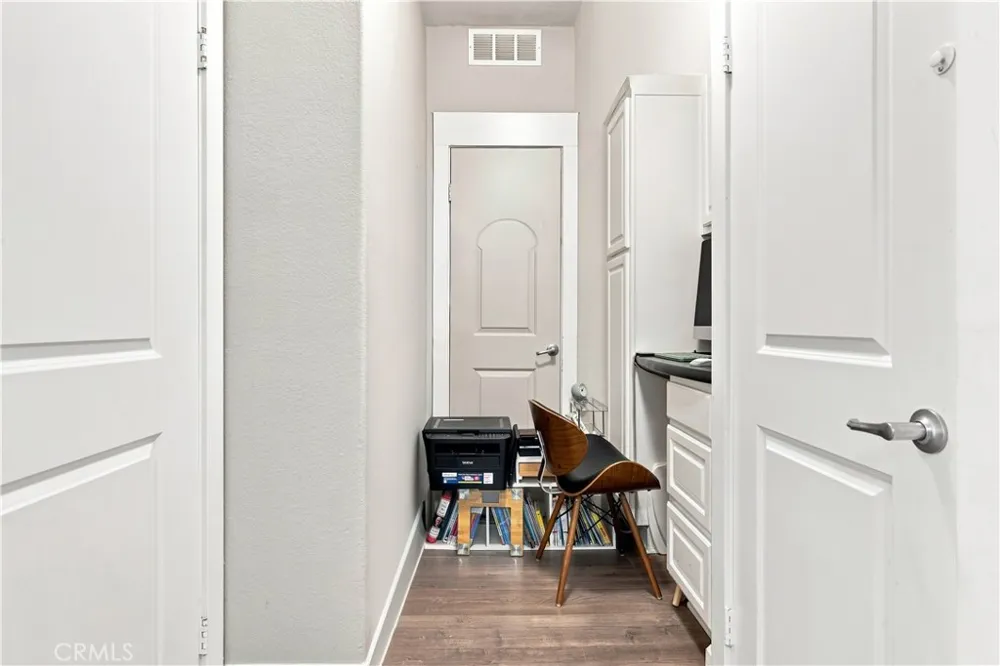 24505 Town Center Drive #7408 Valencia, CA 91355