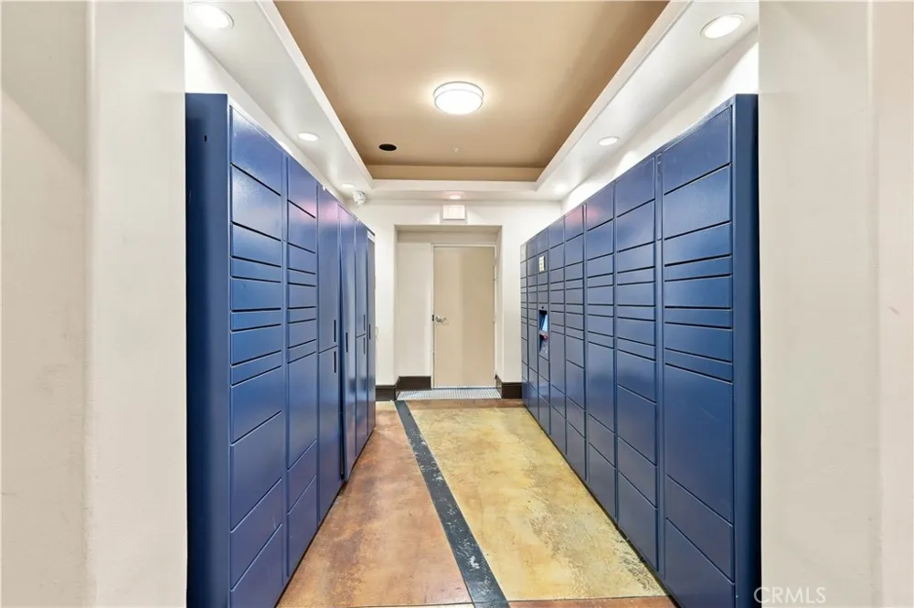 24505 Town Center Drive #7408 Valencia, CA 91355