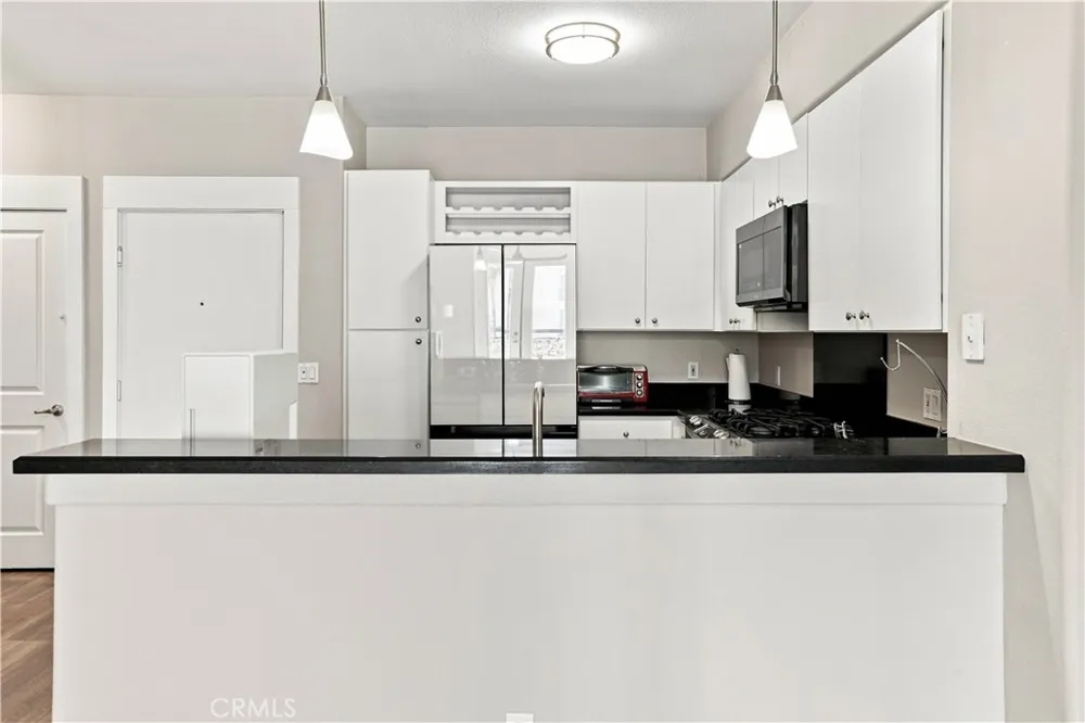 24505 Town Center Drive #7408 Valencia, CA 91355