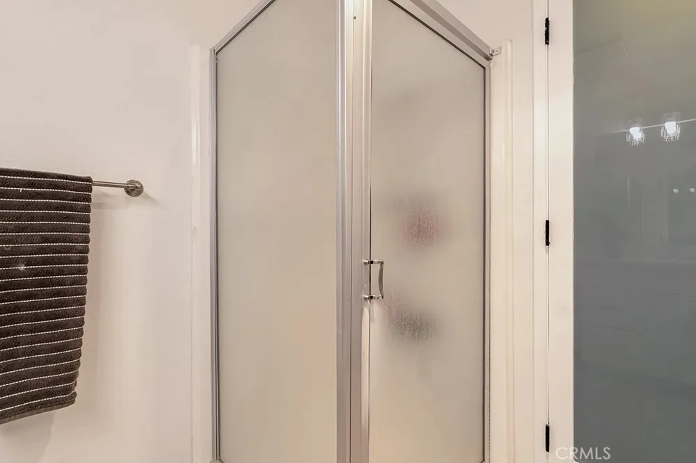 17914 Magnolia Boulevard #121 Encino, CA 91316