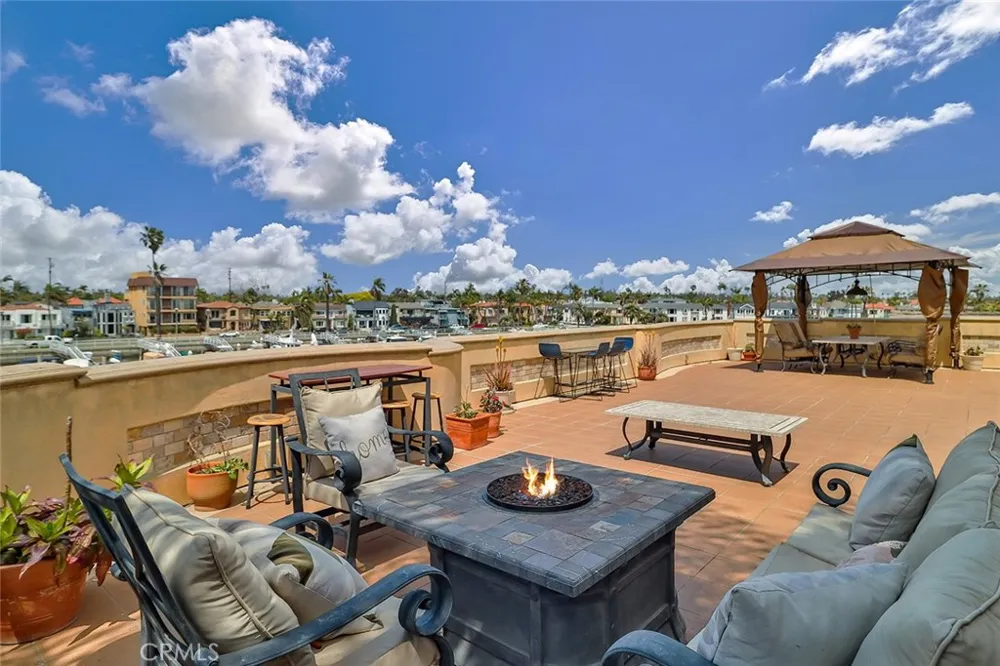 5455 E Sorrento Drive Long Beach, CA 90803