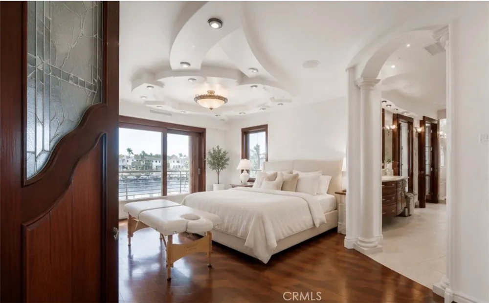 5455 E Sorrento Drive Long Beach, CA 90803