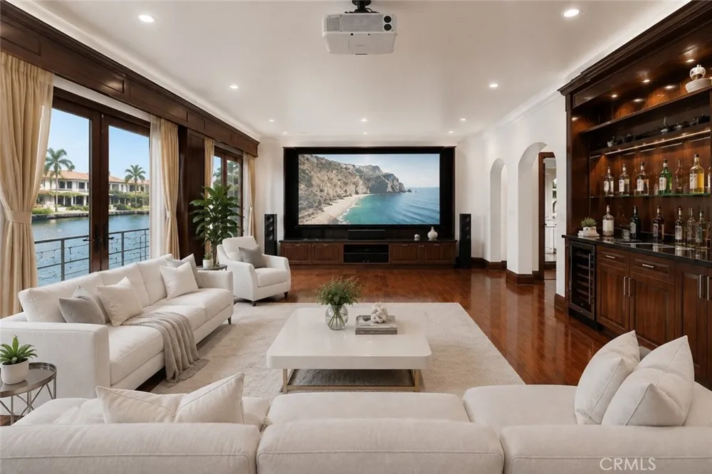 5455 E Sorrento Drive Long Beach, CA 90803