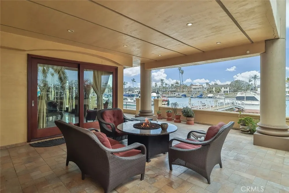 5455 E Sorrento Drive Long Beach, CA 90803