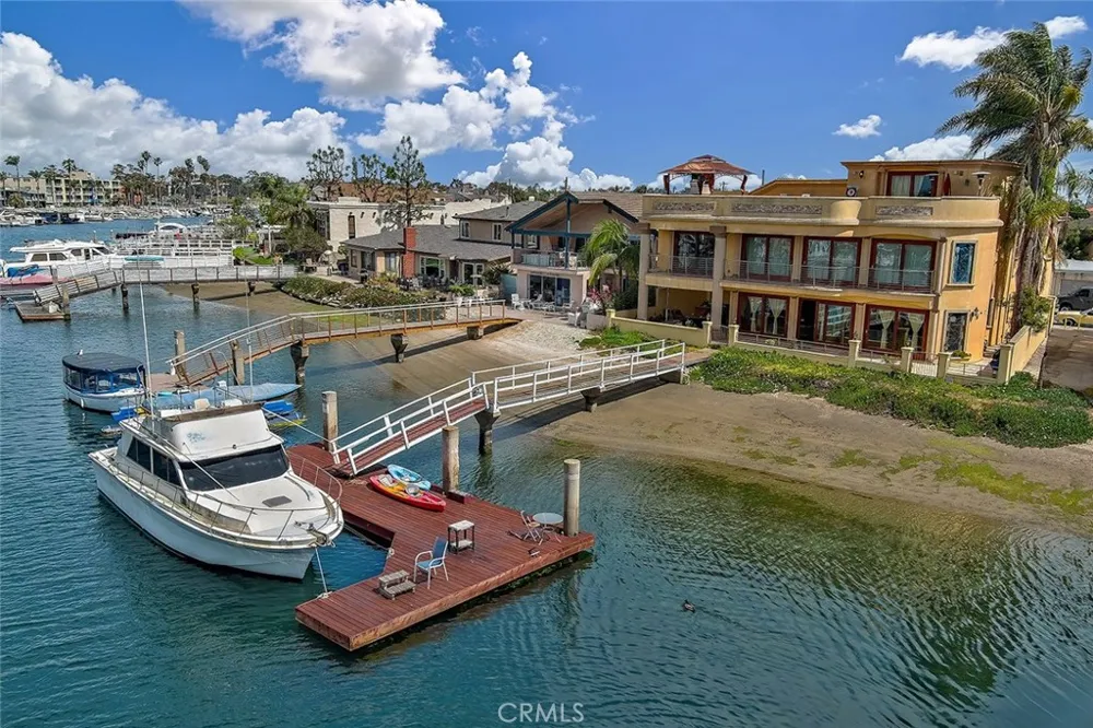 5455 E Sorrento Drive Long Beach, CA 90803