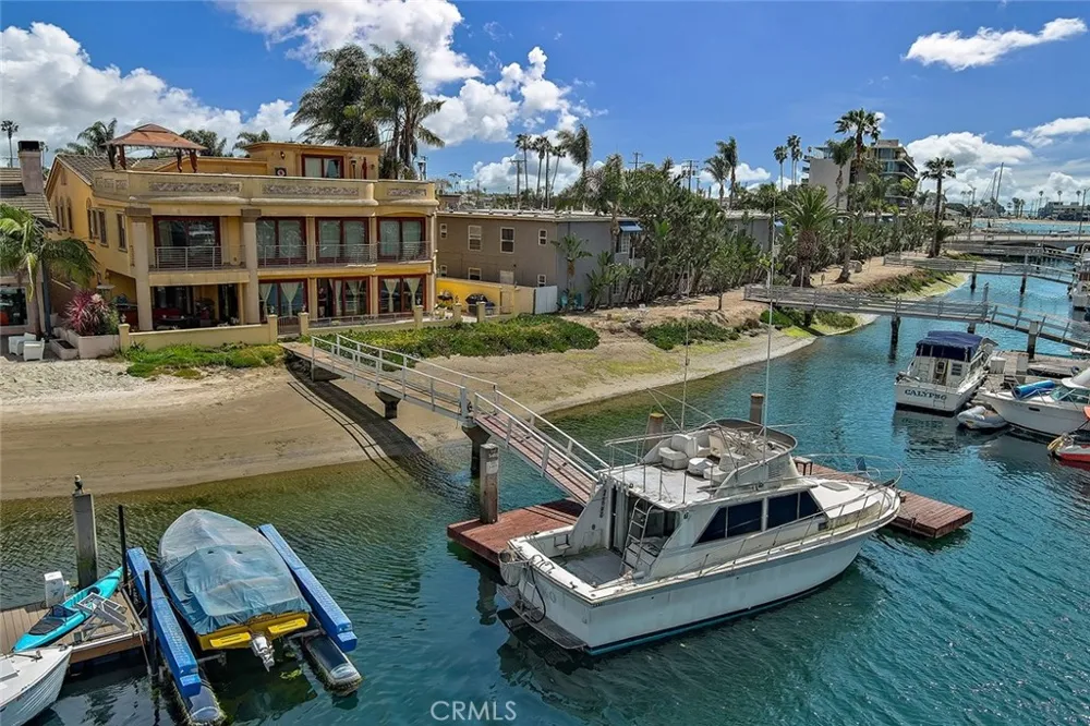 5455 E Sorrento Drive Long Beach, CA 90803