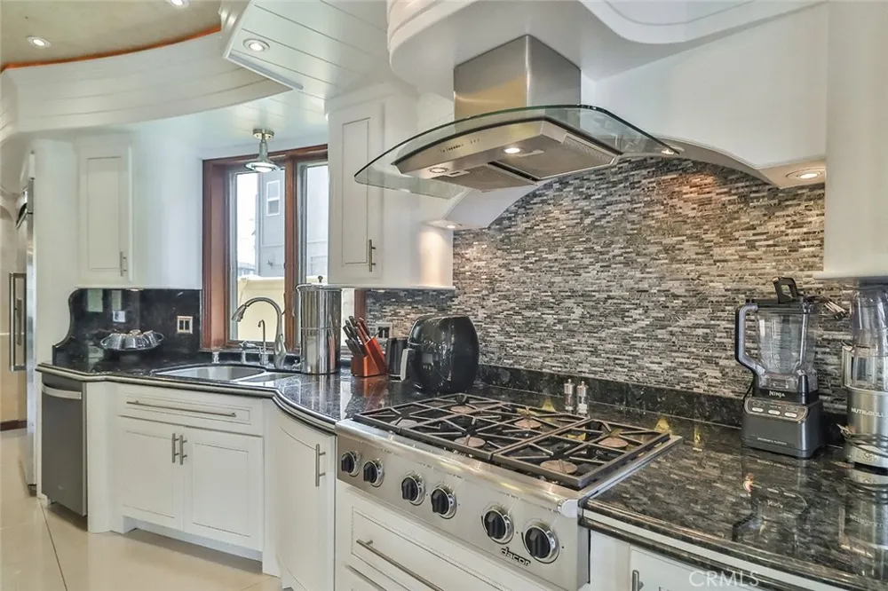 5455 E Sorrento Drive Long Beach, CA 90803