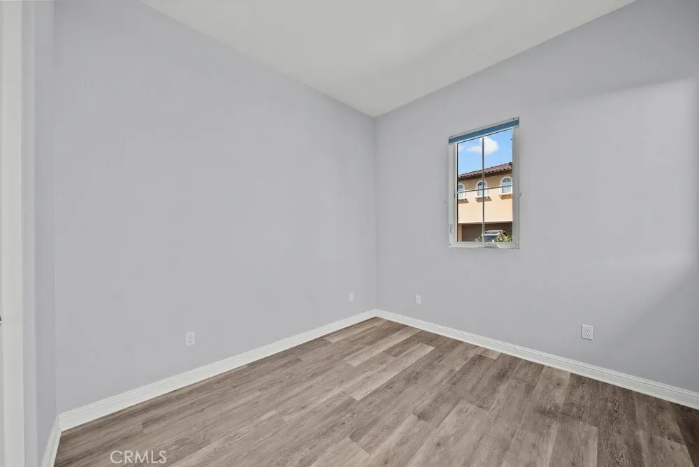 20752 Spruce Porter Ranch, CA 91326