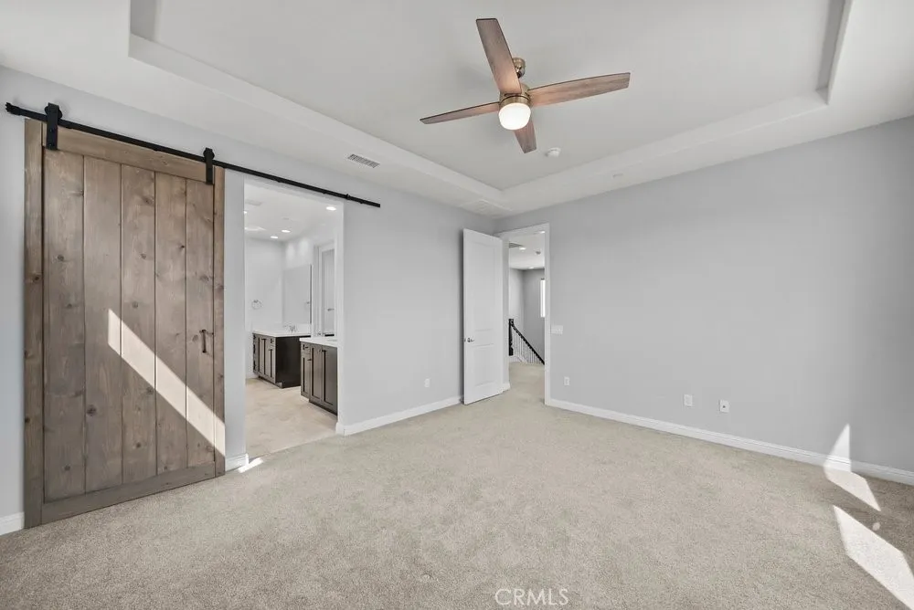 20752 Spruce Porter Ranch, CA 91326