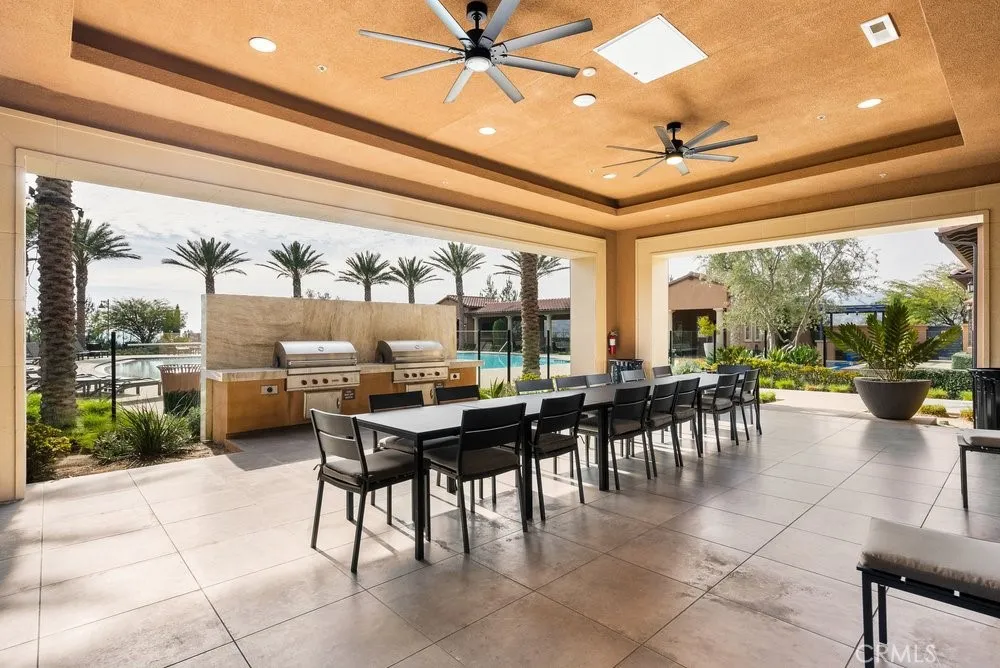 20752 Spruce Porter Ranch, CA 91326