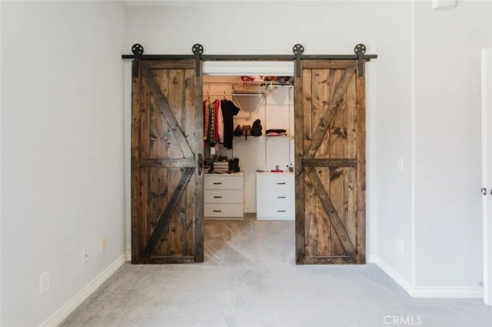 9753 Elizabeth Lake Road Leona Valley, CA 93551