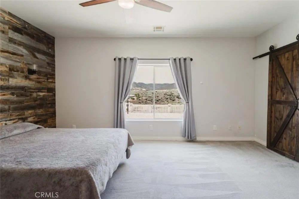 9753 Elizabeth Lake Road Leona Valley, CA 93551