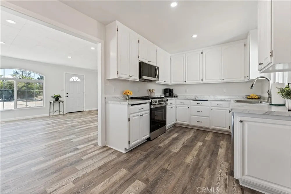 48225 93rd St W Antelope Acres, CA 93536
