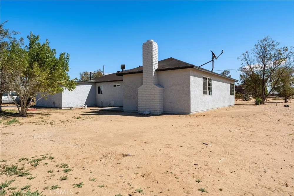 48225 93rd St W Antelope Acres, CA 93536