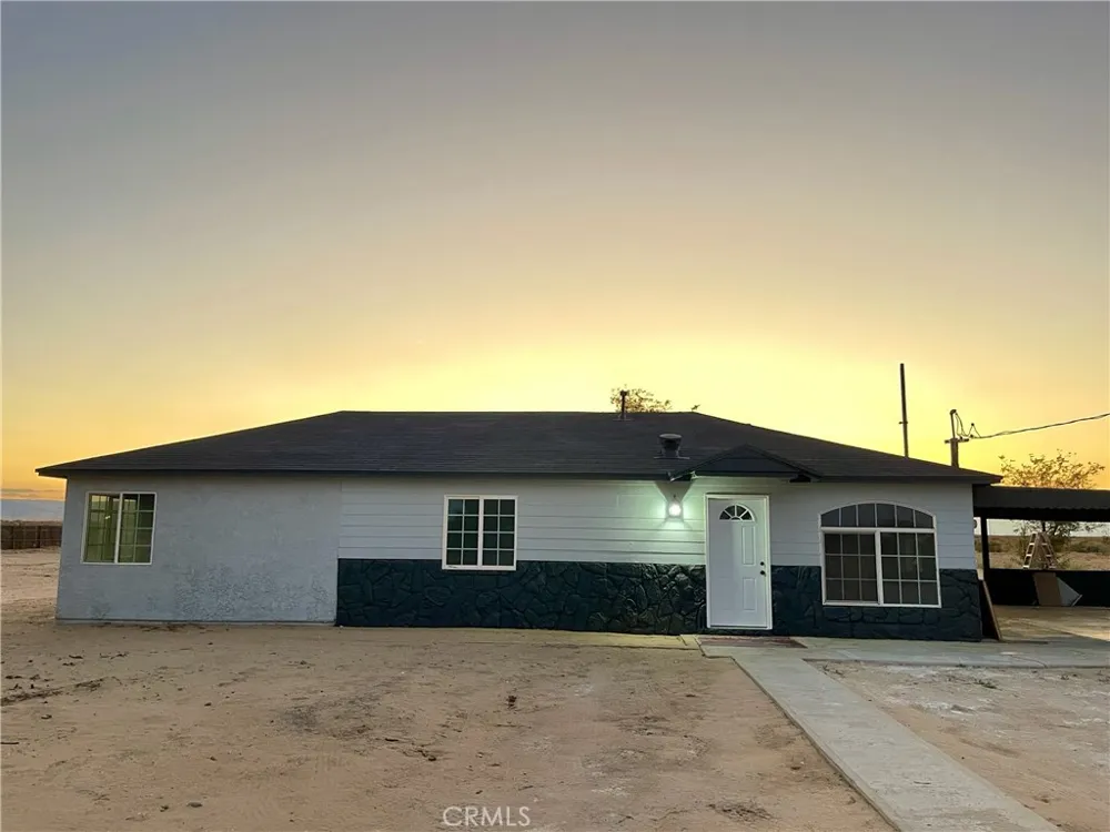 48225 93rd St W Antelope Acres, CA 93536