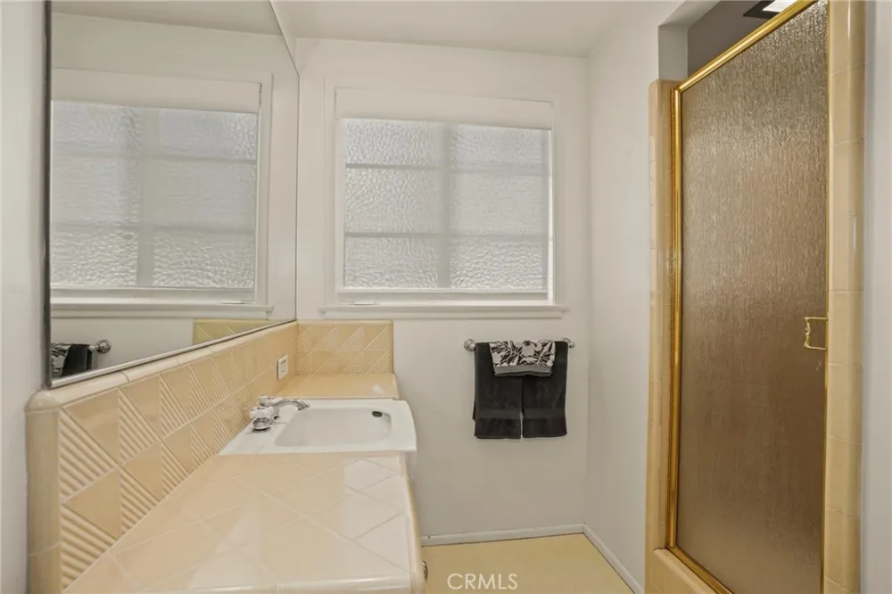 9419 Creemore Drive Tujunga, CA 91042