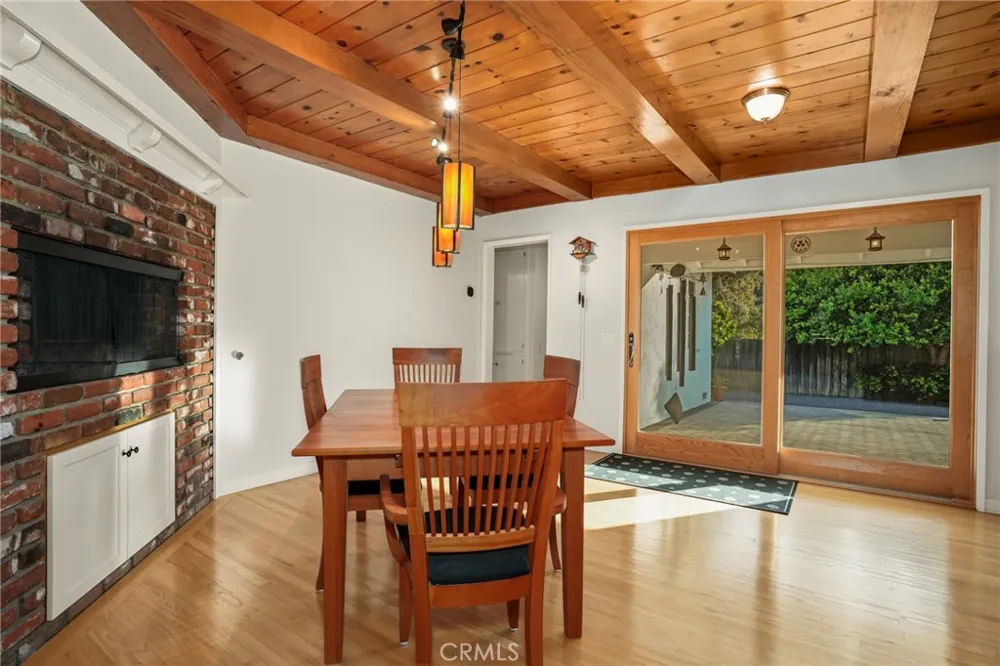 9419 Creemore Drive Tujunga, CA 91042