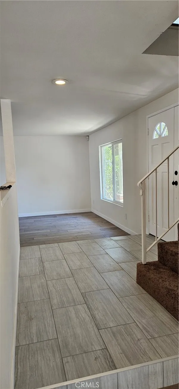 10139 Hanna Los Angeles, CA 91311