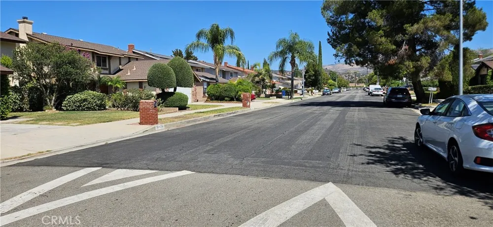 10139 Hanna Los Angeles, CA 91311