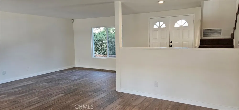 10139 Hanna Los Angeles, CA 91311