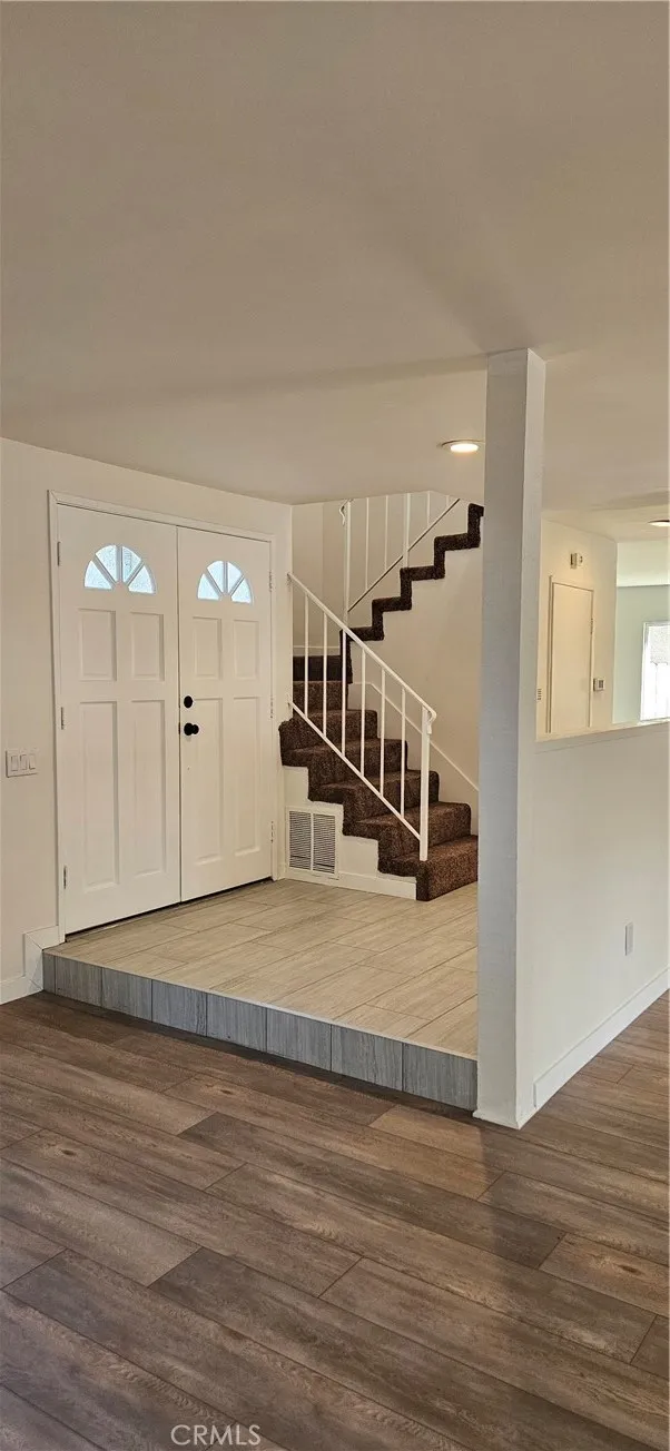 10139 Hanna Los Angeles, CA 91311