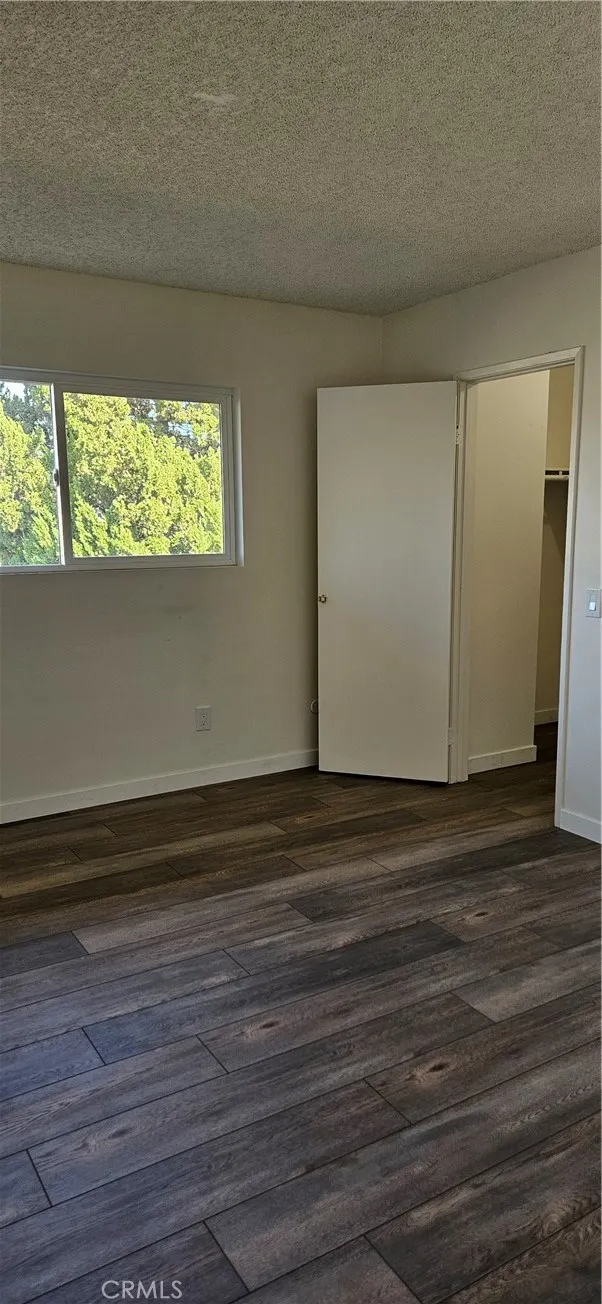 10139 Hanna Los Angeles, CA 91311