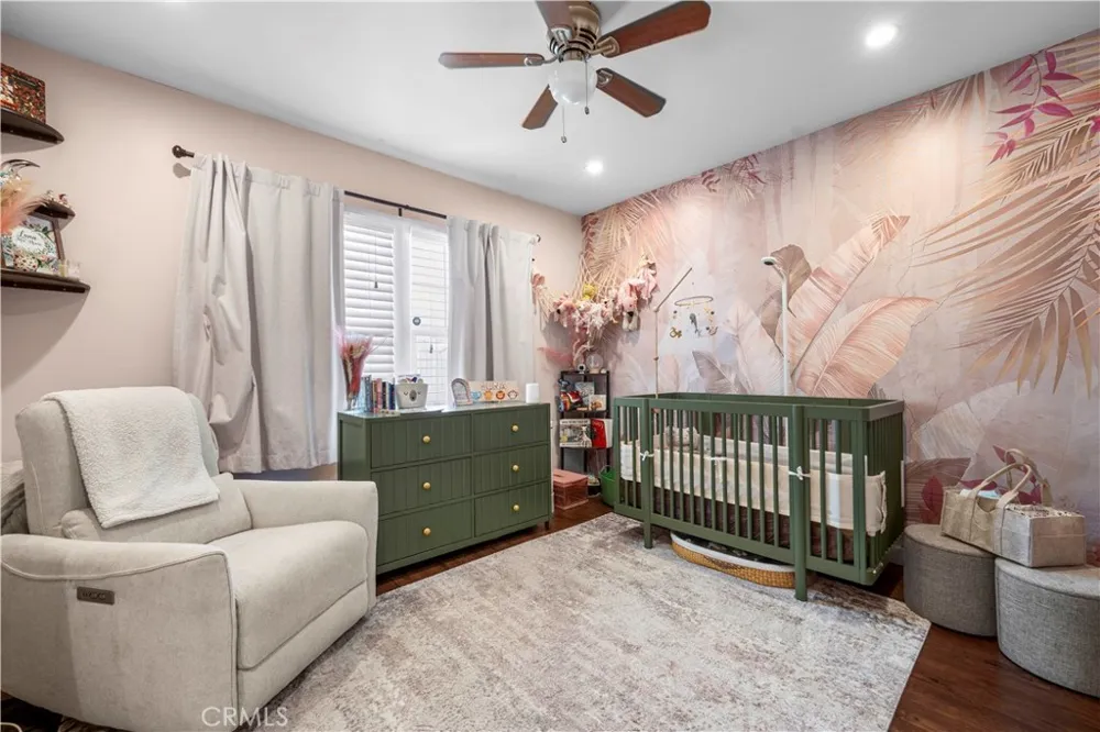 20442 Enadia Winnetka, CA 91306