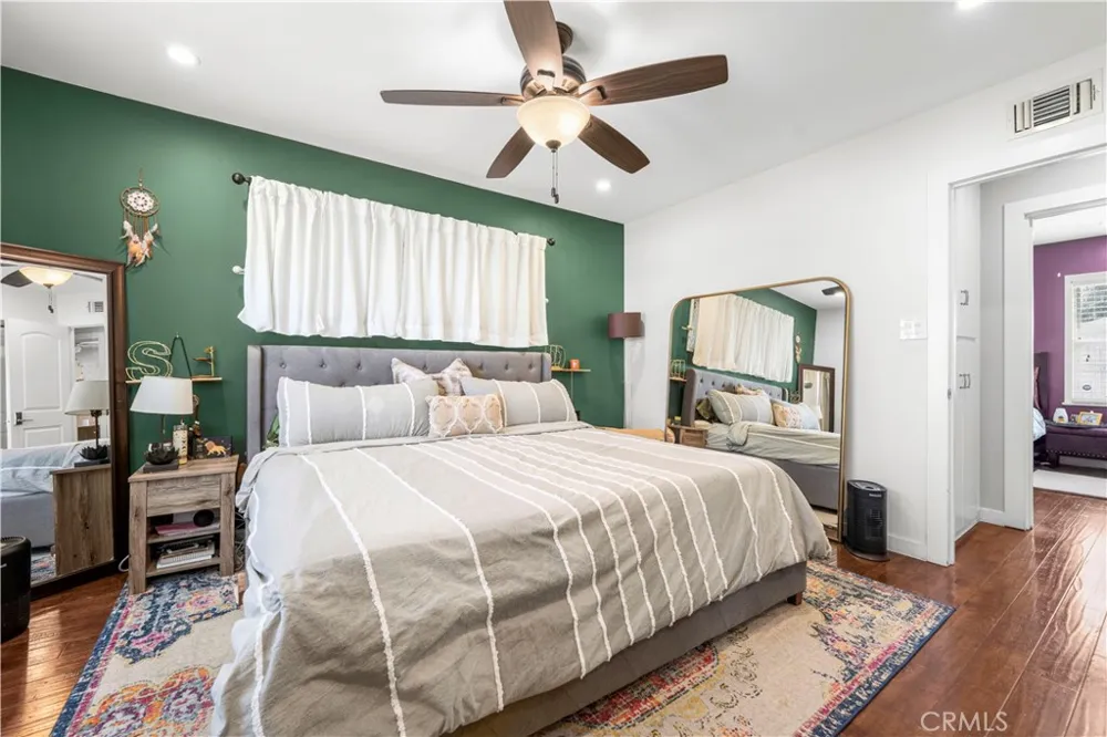 20442 Enadia Winnetka, CA 91306