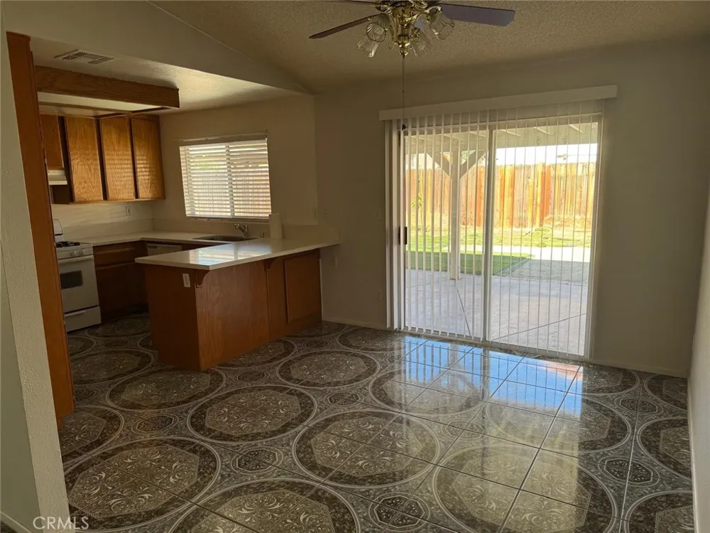 1229 Onyx Palmdale, CA 93550