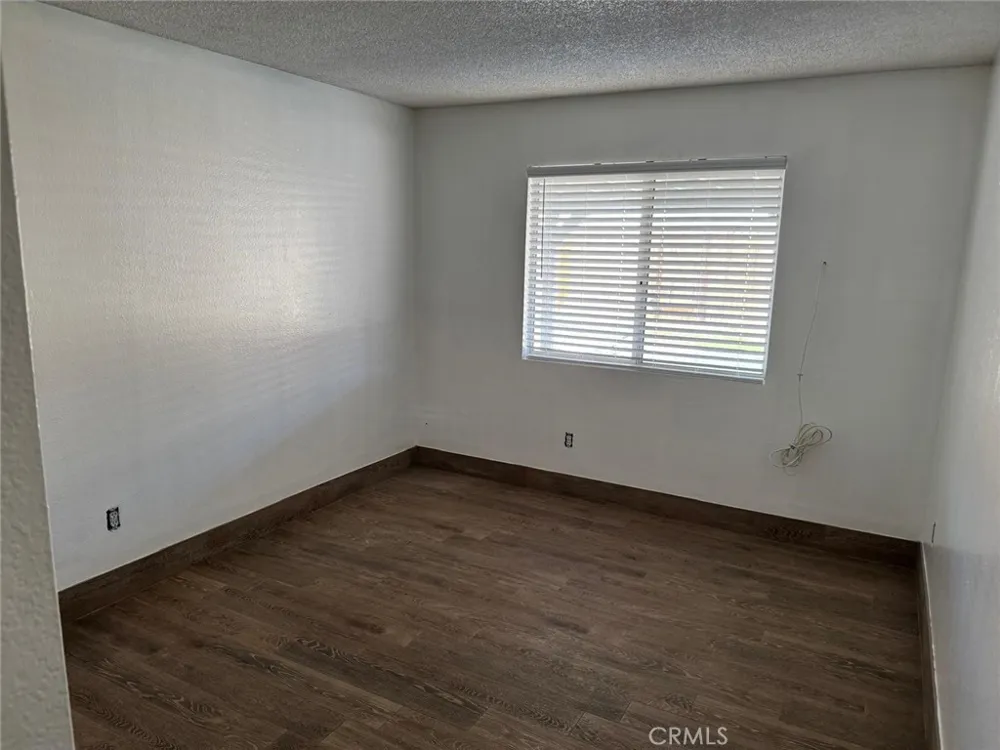 1229 Onyx Palmdale, CA 93550