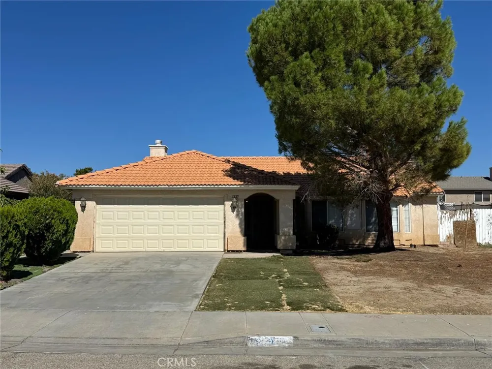 1229 Onyx Palmdale, CA 93550