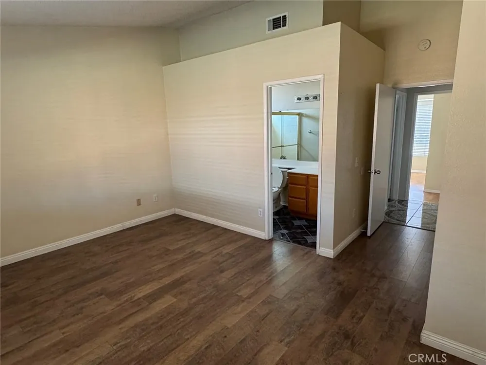 1229 Onyx Palmdale, CA 93550