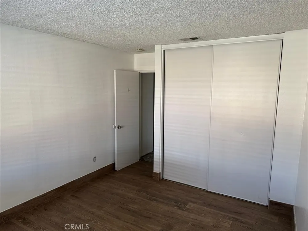1229 Onyx Palmdale, CA 93550