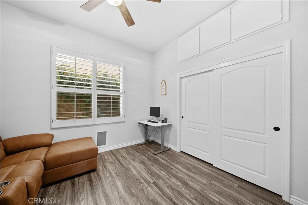 28251 Infinity Saugus, CA 91390